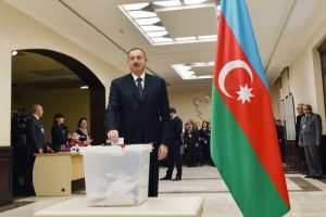 Azerbaycan ve T&uuml;rkiye aynı g&uuml;n sandık başında