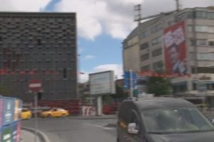 İstanbul'da se&ccedil;im yasaklarına uyulmadı