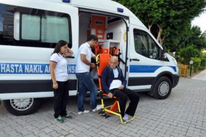 Felci oy kullanmasına engel olmadı