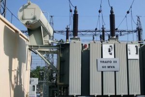Trafoya fare girdi, elektrikler kesildi