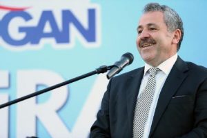 Sakarya'da Ak Parti 5, CHP 1, MHP 1 milletvekilliği kazandı