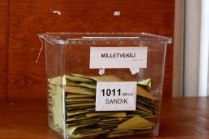 Iğdır'da Ak Parti ile HDP birer vekil &ccedil;ıkardı