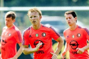 Ajax taktiği Kuyt'tan