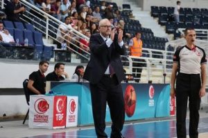 Hakan Yavuz: "Galibiyet bizim i&ccedil;in &ccedil;ok &ouml;nemliydi"