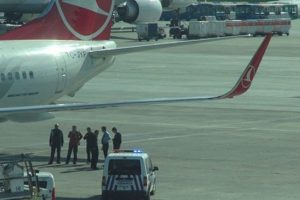 Temizlik yaparken u&ccedil;aktan d&uuml;şt&uuml;