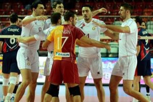 "Galatasaray ma&ccedil;ına galibiyet i&ccedil;in &ccedil;ıkacağız"
