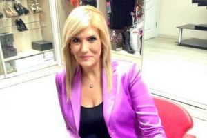 &Ouml;zge Uzun: TRT'deki g&ouml;revime son verildi