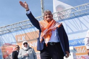 "Oy artışı yatarak değil &ccedil;alışarak oldu"