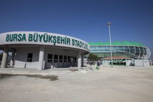 Bursa B&uuml;y&uuml;kşehir stadyumu federasyonu bekliyor