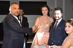 Ebru Yakın&nbsp;ve Abdullah Bulcan evliliğe ilk adımı attı...