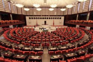 MHP'nin vekil sayısı d&uuml;şt&uuml;, TBMM Başkan vekilliği de gitti