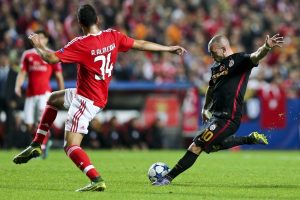 Portekiz basınından Benfica'ya &ouml;vg&uuml;