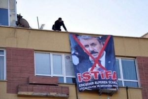 Destici'ye Alperen Ocakları'ndan b&uuml;y&uuml;k şok!