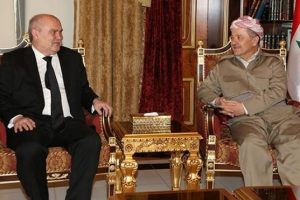 Barzani, AKP, CHP ve HDP'ye kutlama mesajı g&ouml;nderdi, Sinirlioğlu Erbil'e gitti
