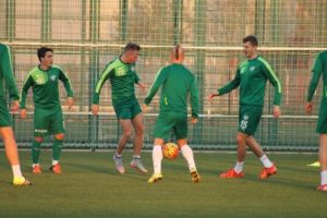 Bursaspor, Beşiktaş hazırlıkları iki antrenmanla s&uuml;rd&uuml;rd&uuml;