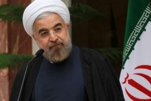 İran Cumhurbaşkanı Ruhani, sandığı işaret etti