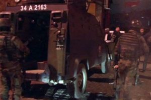 İstanbul'da şafak operasyonu