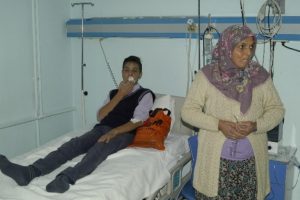 &Ouml;ğrenci servisi şarampole girdi: 14 yaralı