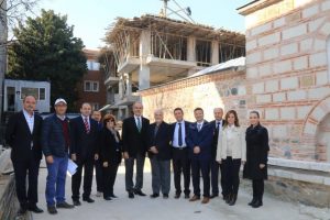 Bursa'da 300 yıllık bina huzurevi oluyor