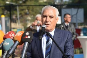 Bursa'da demokrasi anlayışının &uuml;r&uuml;n&uuml; Ortanca Parkı a&ccedil;ıldı