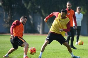 Galatasaray, &Ccedil;aykur Rizespor ma&ccedil;ı hazırlıklarına başladı