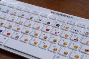 Emoji Keyboard yakında T&uuml;rkiye'de