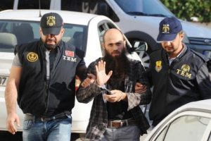 Antalya'da IŞİD operasyonu: 20 g&ouml;zaltı