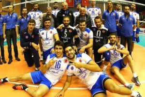 Halkbank lider oldu