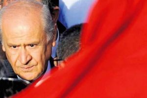 Bah&ccedil;eli'ye b&uuml;y&uuml;k şok: Onlar bile oy vermemiş