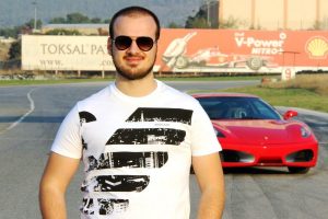 İzmir'deki yarışlara rekor davetiye