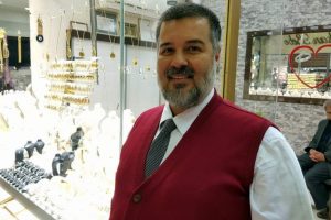 Sandıktan tek parti iktidarı &ccedil;ıktı, altın fiyatları d&uuml;şt&uuml;