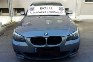 G&uuml;rcistan'dan getirilen l&uuml;ks araca el konuldu