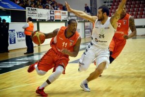 Muratbey Uşak Sportif, Galatasaray Odeabank'ı konuk edecek