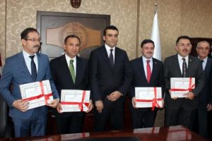Bozdağ: 5'inci parti iddialarını halk g&uuml;ndemden kaldırdı