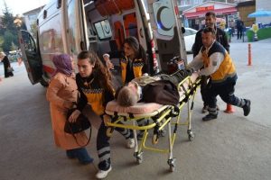 Bursa'da kamyonetin &ccedil;arptığı yaşlı adam hayatını kaybetti