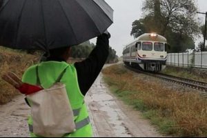 Yalnız demiryolu iş&ccedil;isi İbrahim &Ccedil;ivici'ye tatil m&uuml;jdesi