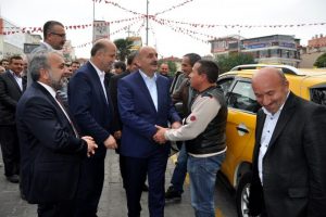 Bakan'dan Bursa Karacabey'e teşekk&uuml;r ziyareti