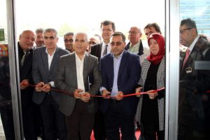 Bursa'nın en kapsamlı diş polikliniği a&ccedil;ıldı
