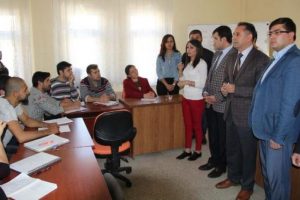 İşitme engellilere &uuml;niversitelilerden kurs desteği