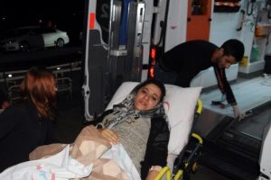Roket eve isabet etti, hamile kadın yaralandı