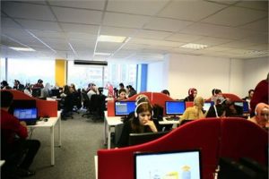 Telefonda kuyruğun bedeli 300 milyon lira