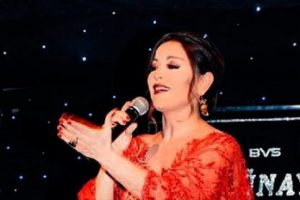 'En b&uuml;y&uuml;k &ouml;d&uuml;l, bestelerimi benimle birlikte okumanız'