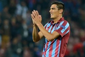 Trabzonspor, ge&ccedil;tiğimiz sezonu mumla arıyor
