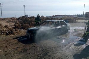 Adıyaman'da park halindeki otomobil yandı