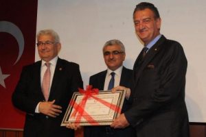 Mazbata t&ouml;reninde oy sayısı krizi