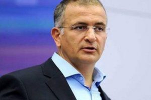 "Aranıyorsam bunu biz neden bilmiyoruz?"