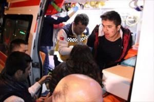 Otob&uuml;s&uuml;n &ccedil;arptığı gen&ccedil;: "Ne vurdu bana?"