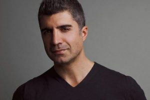 &Ouml;zcan Deniz'den şaşırtan benzetme...