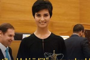 &Uuml;nl&uuml; yıldızın babası mason &ccedil;ıktı...