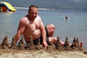 Yarışmaya katılmak i&ccedil;in 40 kilo zayıfladı